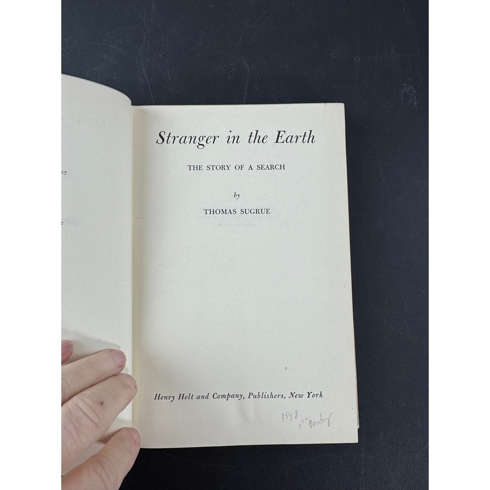 Stranger in the Earth Thomas Sugrue 1948 First Printing Hardcover Dust Jacket - Picture 4 of 9